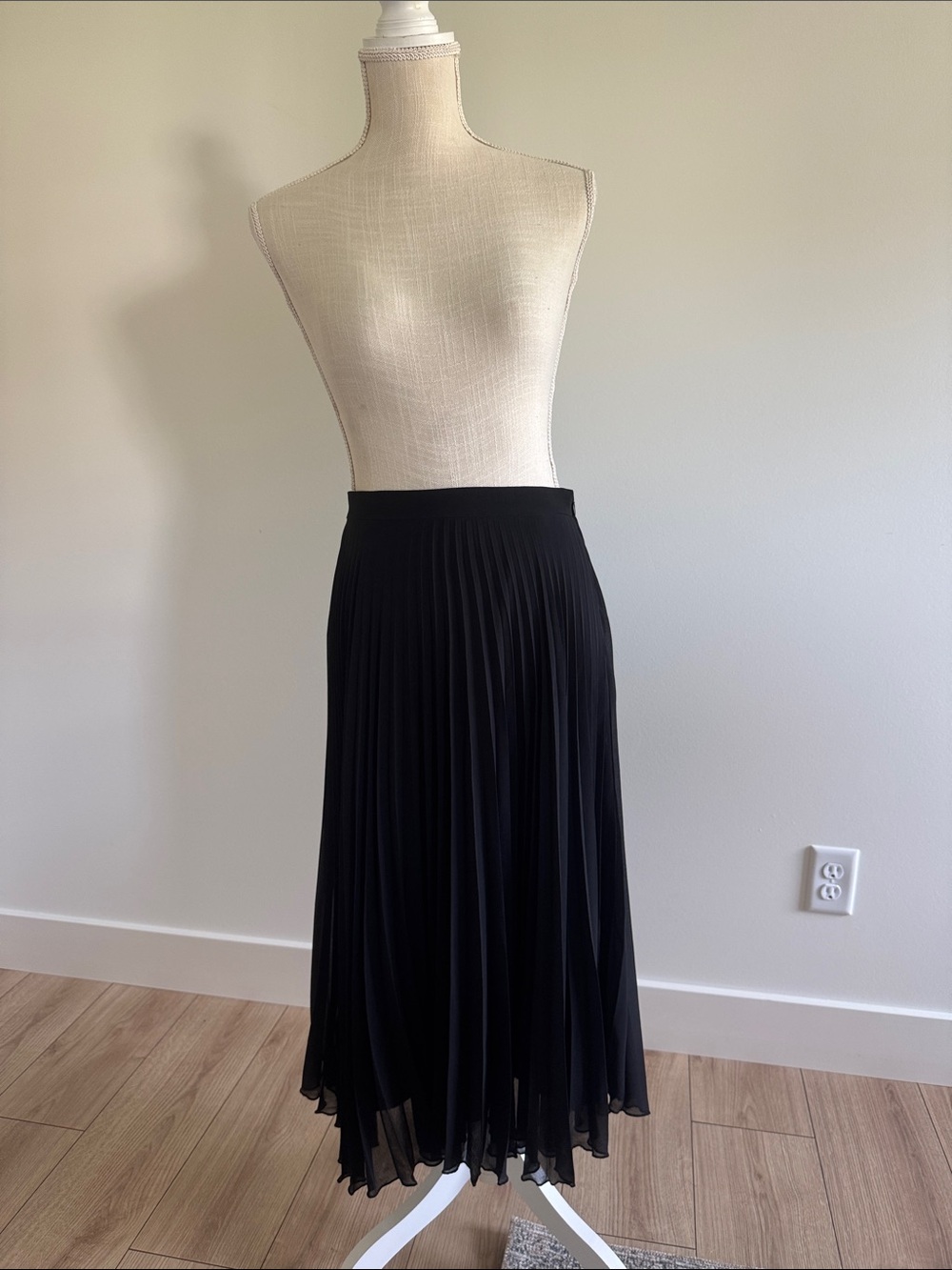 Pleated Skirt
